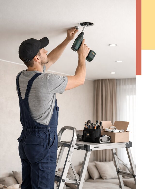 Установка и монтаж точечных светильников в натяжной потолок в Балаково от 1832 руб. | ОТДЕЛОЧНИК-Блк